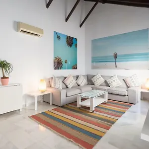 https://marble-penthouse-prime-location-high-ceilings.hotelsinnerja.org